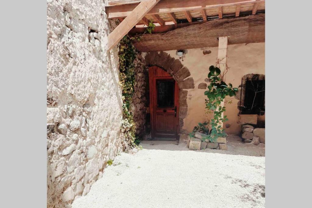 Gîte Chez Gabrielle Le Puy-en-Velay Exterior foto